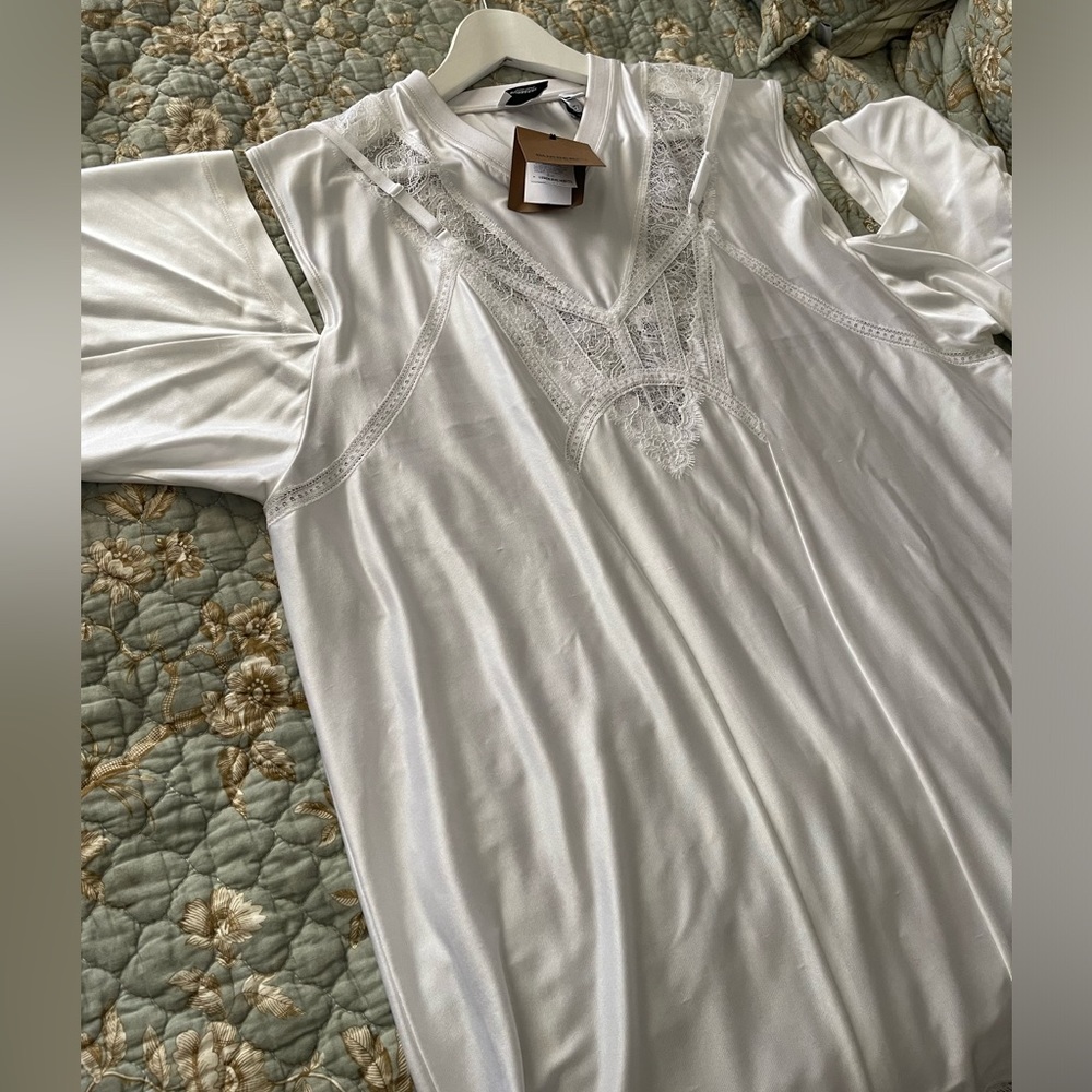 Burberry White Mini Dress - Picture 13 of 16